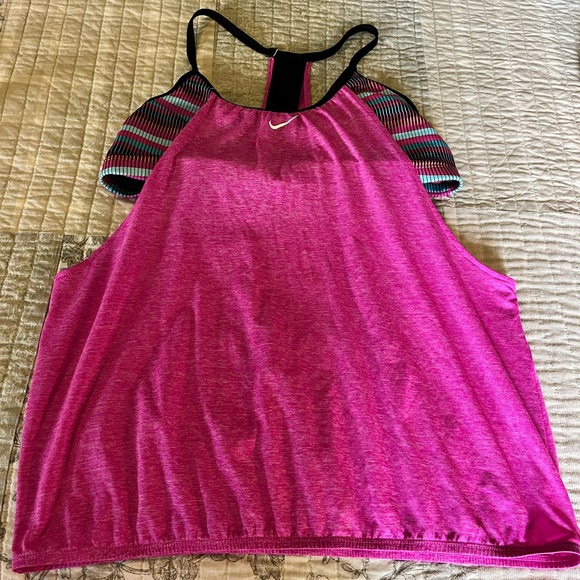 Nike tank top - Picture 1 of 3